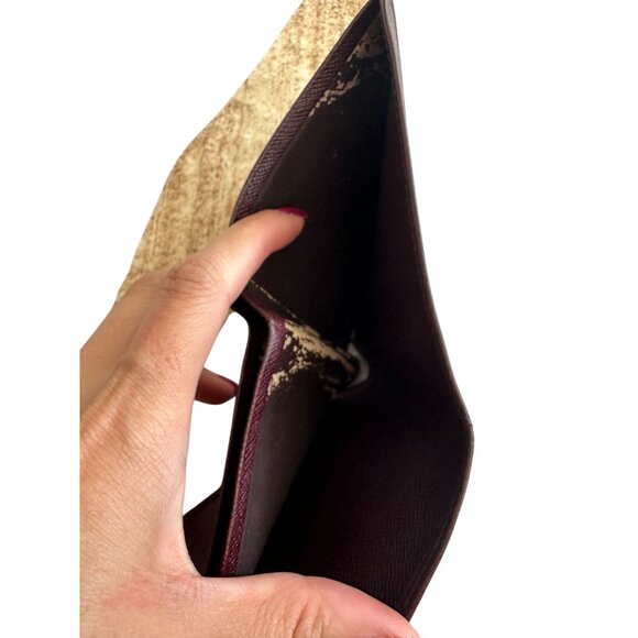 LOUIS VUITTON Men’s Brown Leather BiFold Wallet - Picture 4 of 7